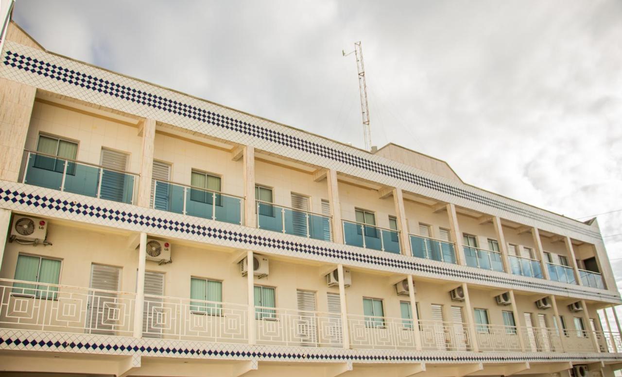 Hotel Juliao Taua Exterior foto